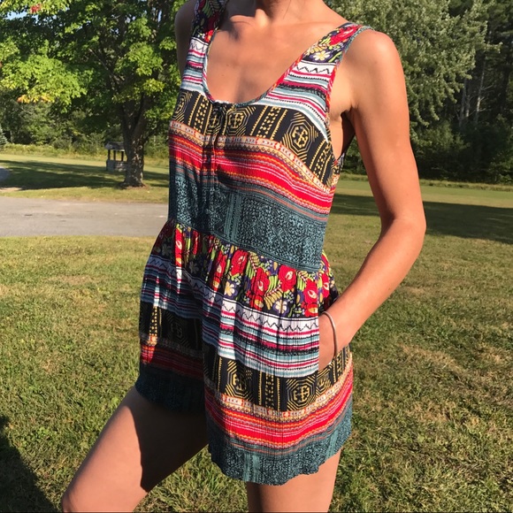 MINKPINK Boho Button-down Romper with pockets - Picture 3 of 3